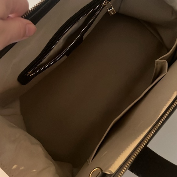 Louis Vuitton Light Tan Brown LV Josephine MG Canvas Handbag - Picture 13 of 17